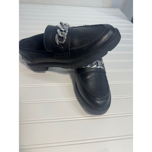 Anne Klein | Chunky Silver Chain Black Loafers Woman Size 8.5 minimal wear - Picture 2 of 9